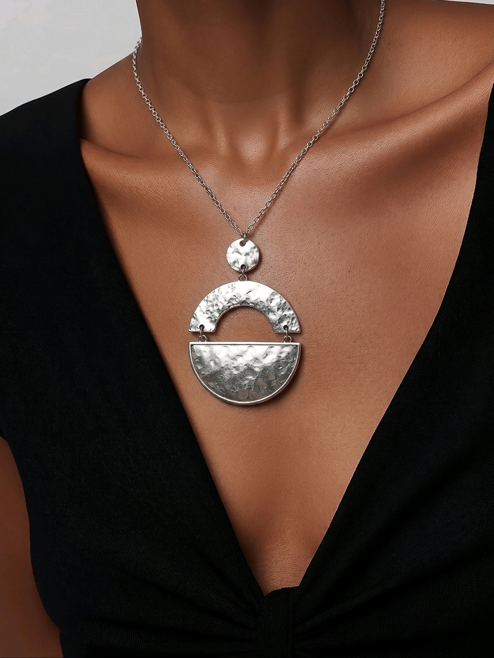 NWT NADINE WEST Hammered Silver Flex Disc Necklace ~24"